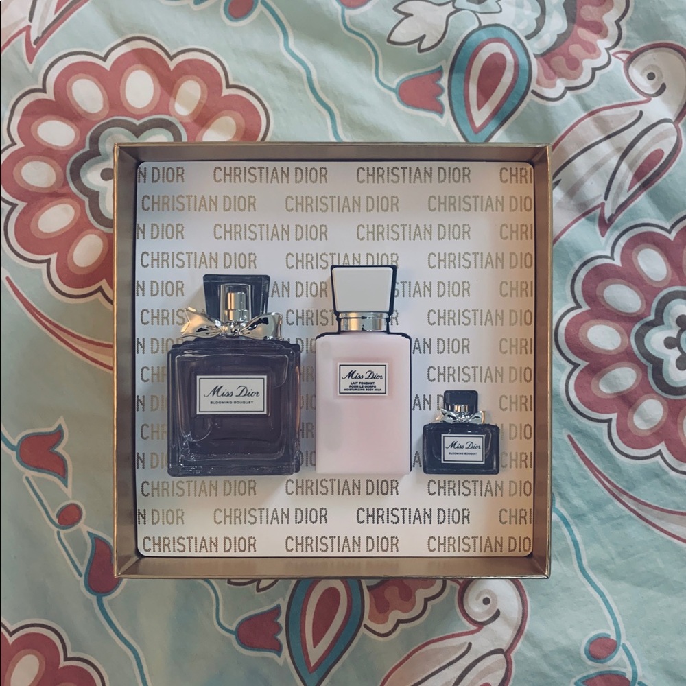Miss Dior Blooming Bouquet Gift Set